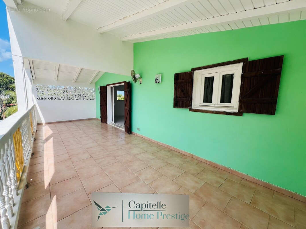 Maison à SAINTE-ANNE