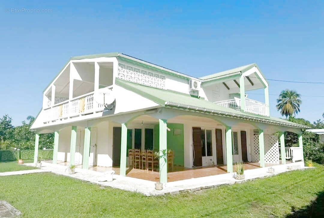 Maison à SAINTE-ANNE