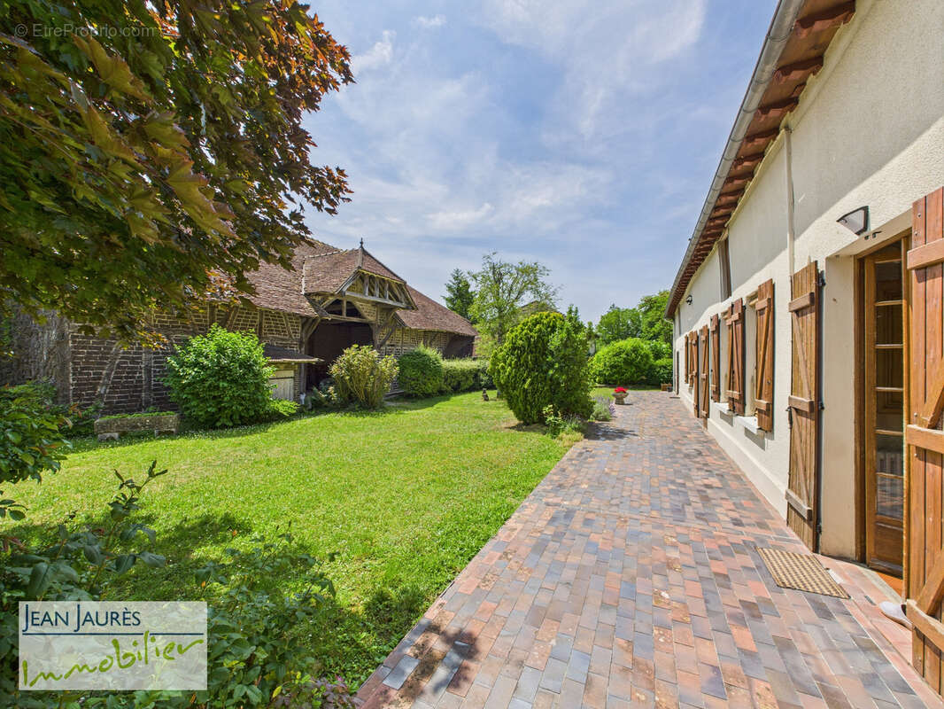 Maison à TORVILLIERS