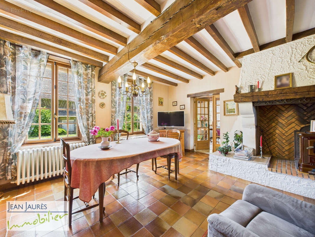 Maison à TORVILLIERS