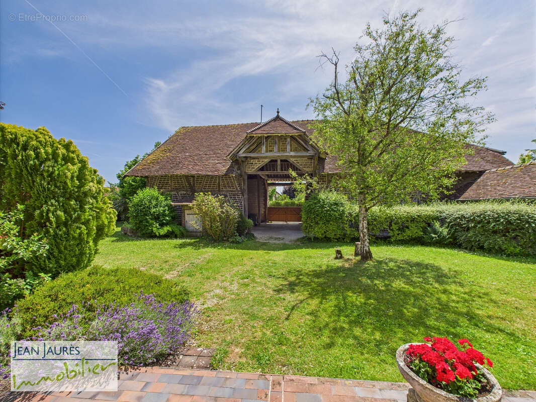 Maison à TORVILLIERS