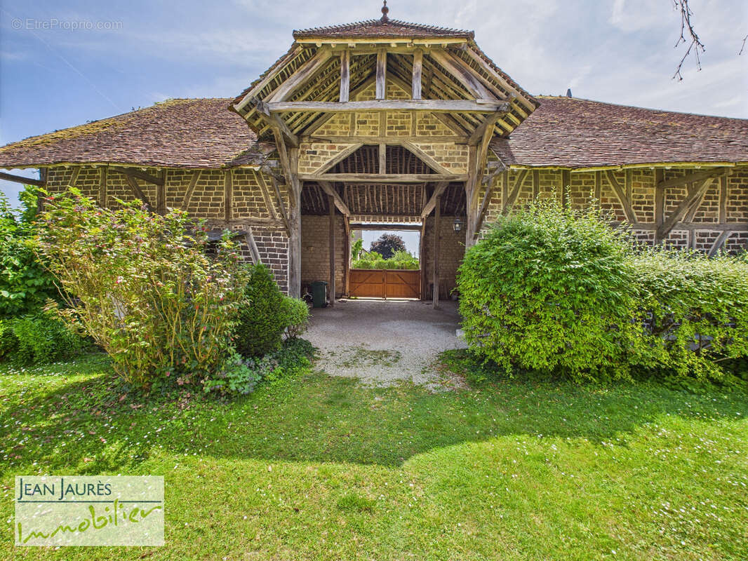 Maison à TORVILLIERS