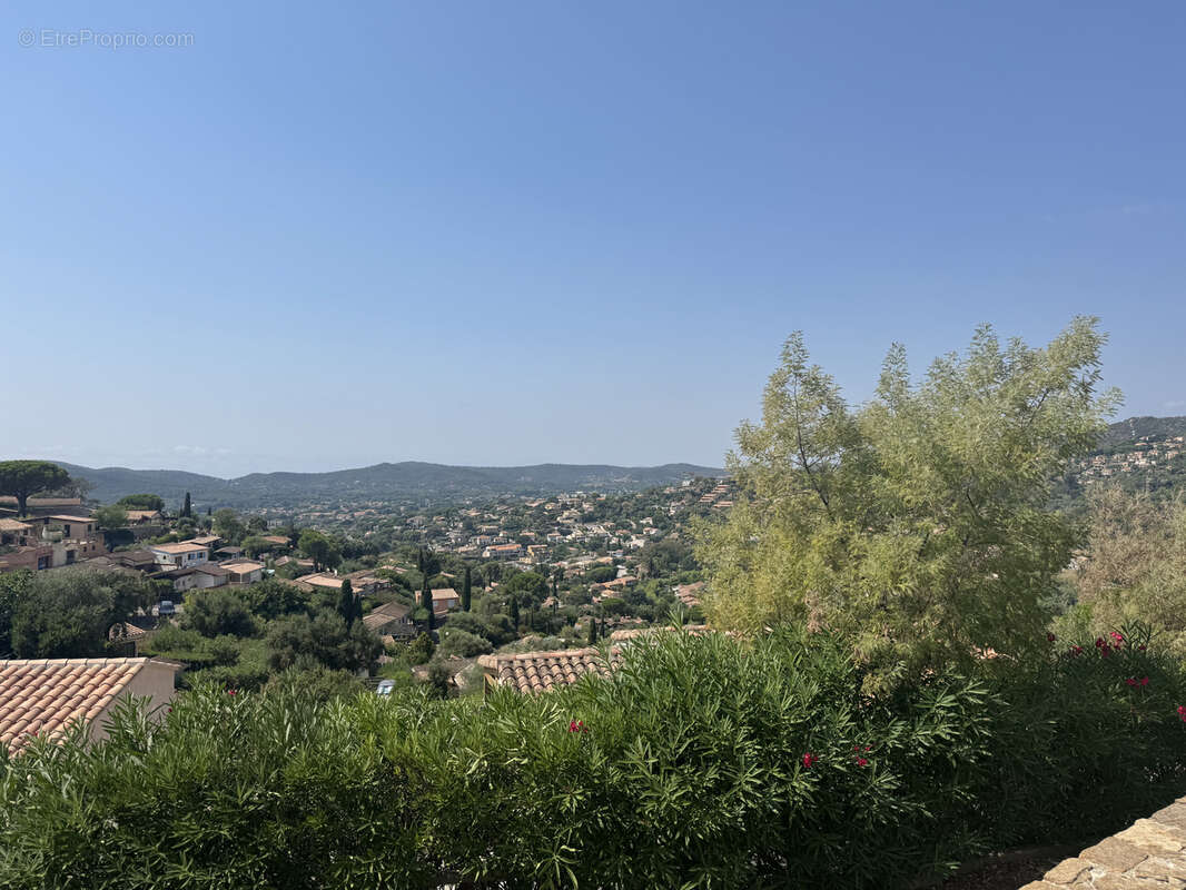 Maison à BORMES-LES-MIMOSAS