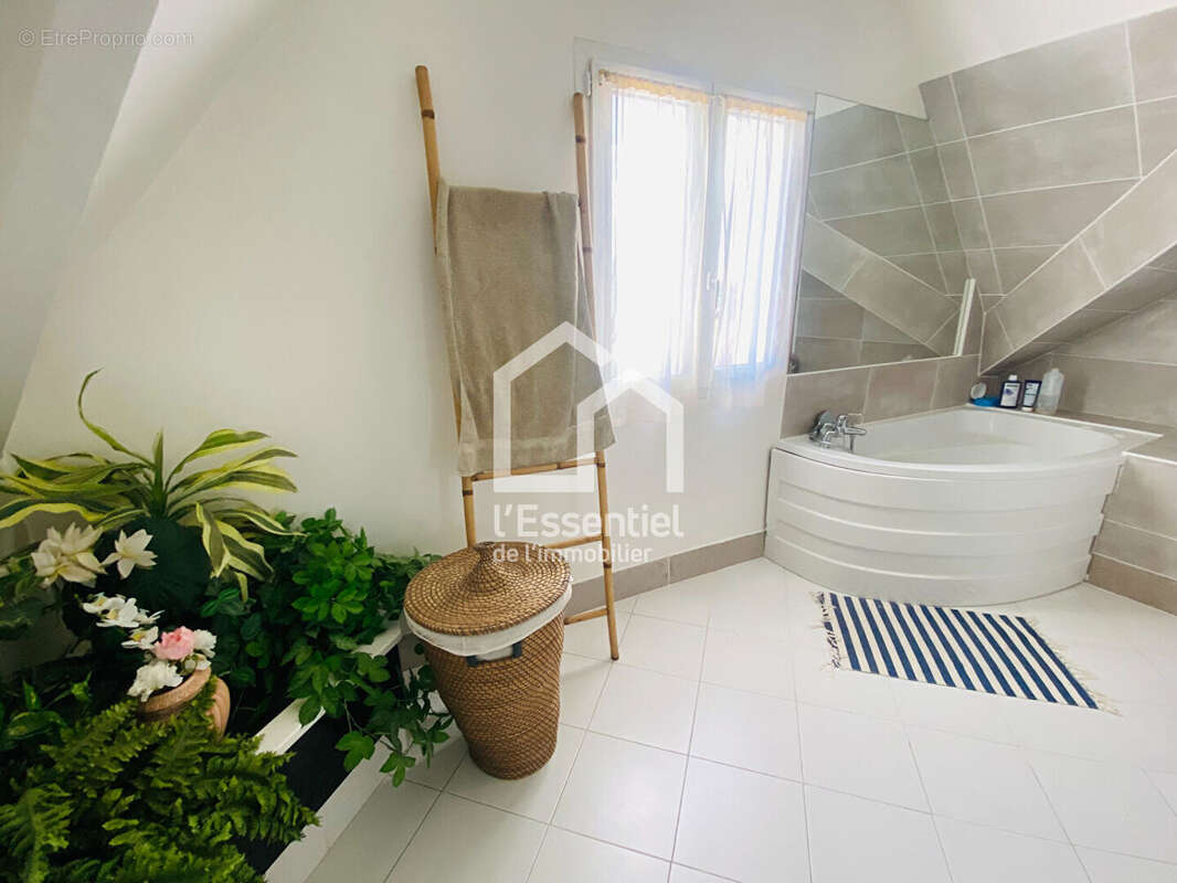 Maison à TRIEL-SUR-SEINE