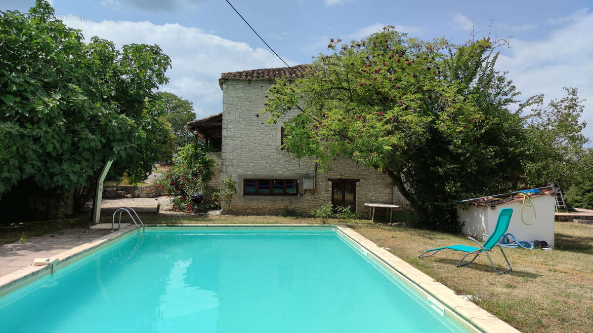 Maison à BAGAT-EN-QUERCY