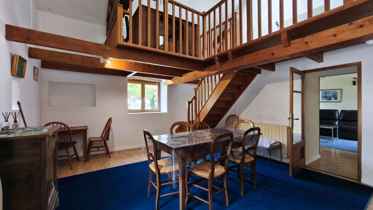 Maison à BAGAT-EN-QUERCY