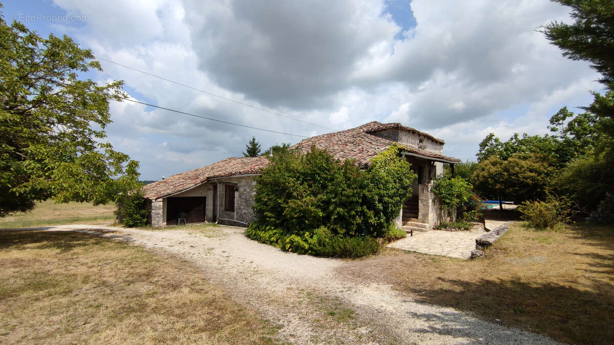 Maison à BAGAT-EN-QUERCY