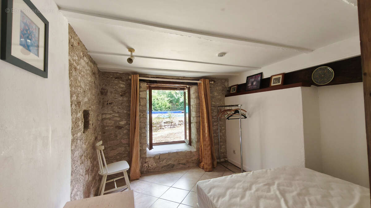 Maison à BAGAT-EN-QUERCY