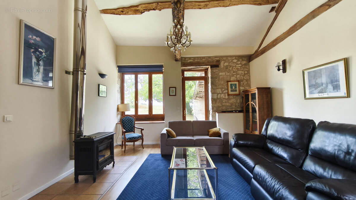 Maison à BAGAT-EN-QUERCY