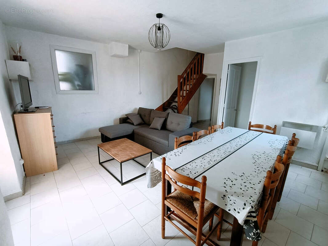 Appartement à VALLON-PONT-D&#039;ARC