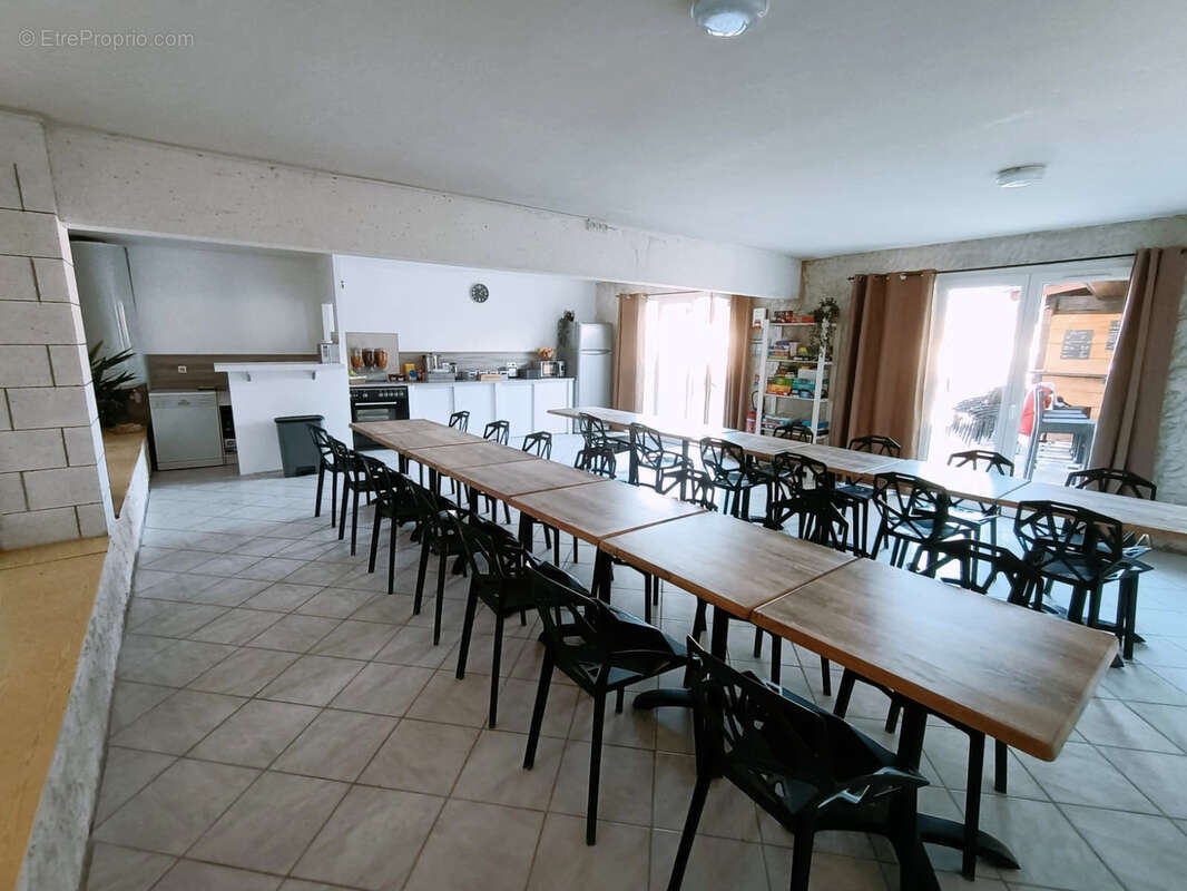 Appartement à VALLON-PONT-D&#039;ARC