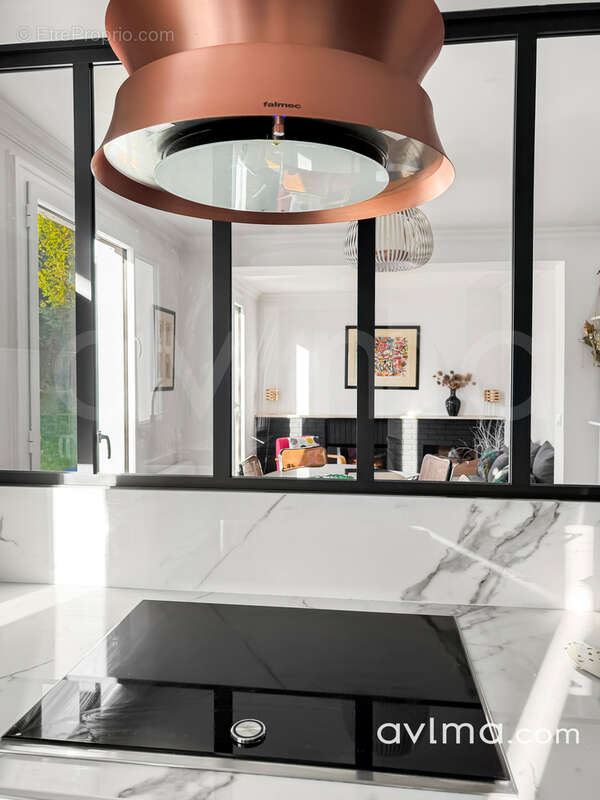 Maison à SAINT-NOM-LA-BRETECHE