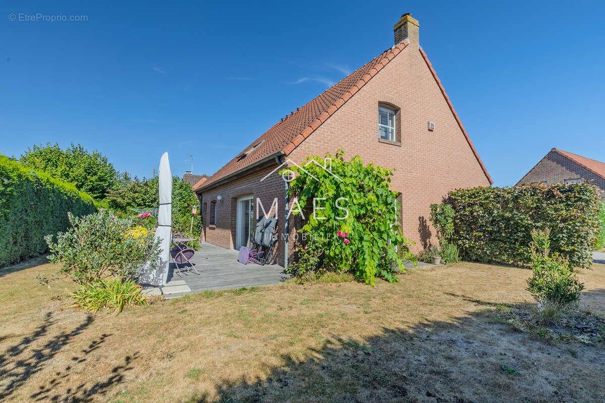 Maison à QUESNOY-SUR-DEULE