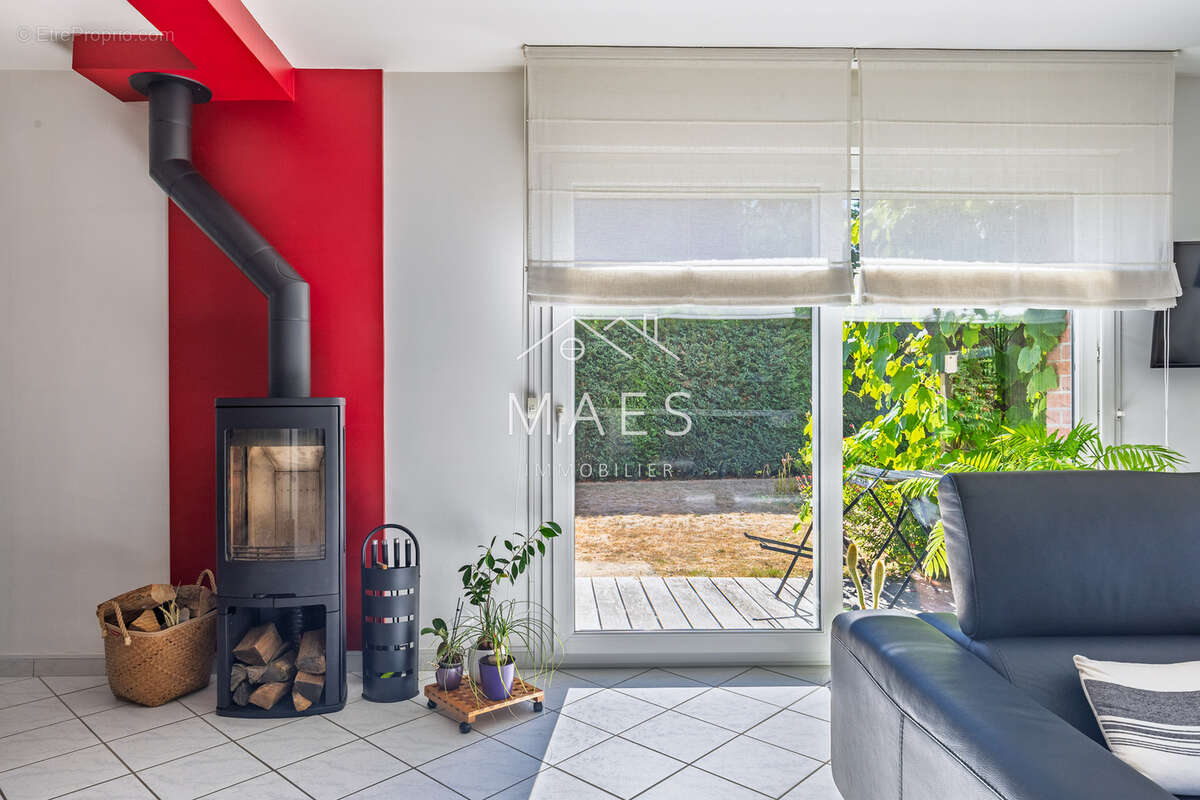 Maison à QUESNOY-SUR-DEULE