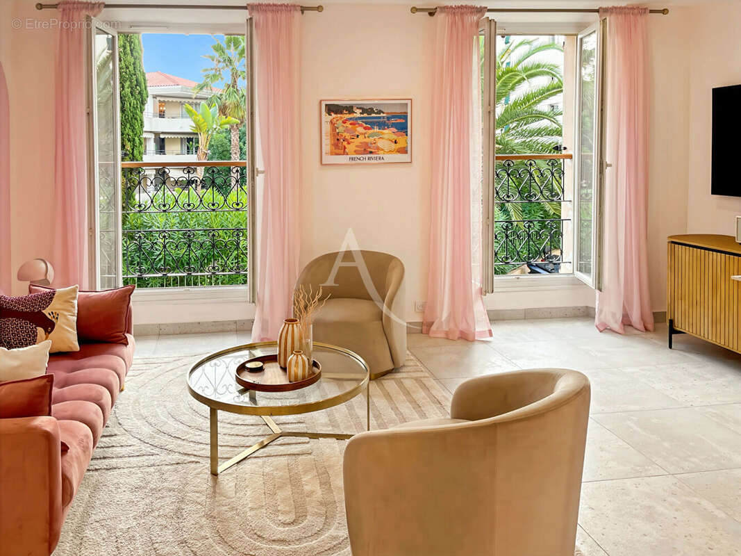 Appartement à CANNES