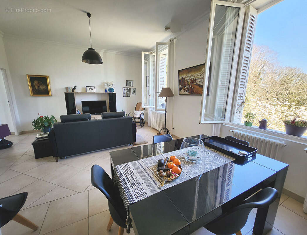 Appartement à DOURDAN