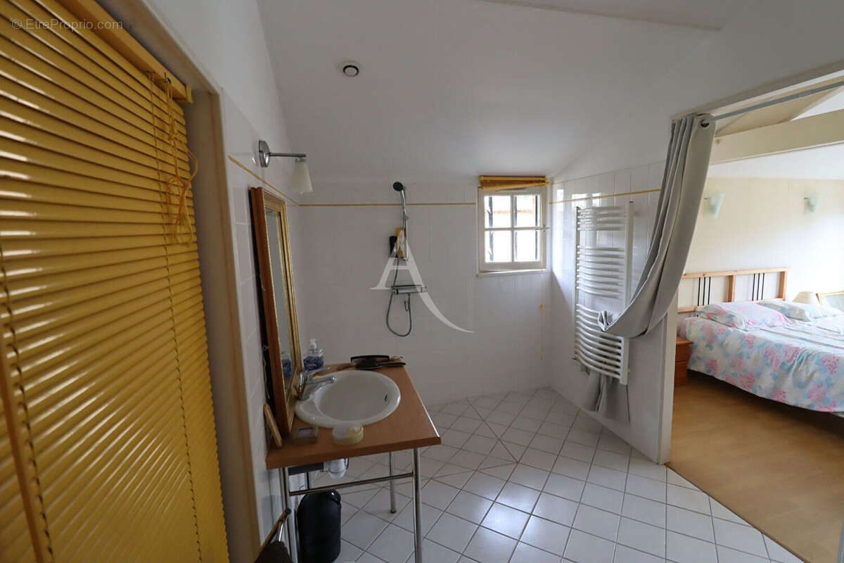 Maison à VILLERS-SUR-LE-ROULE