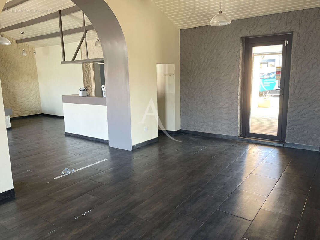 Commerce à BRETIGNOLLES-SUR-MER