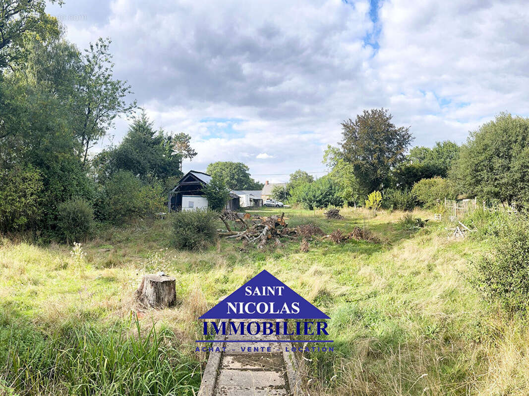 Terrain à CHATEAUBRIANT