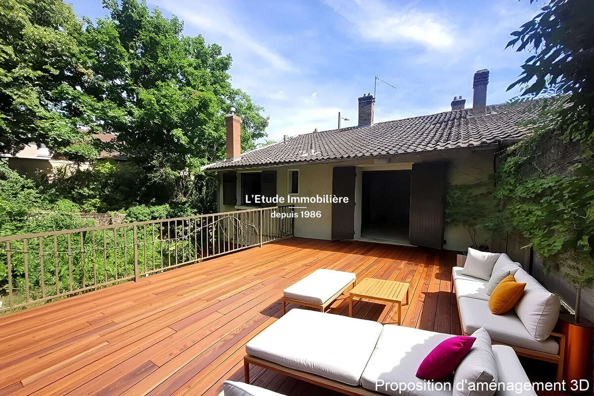 Maison à RILLIEUX-LA-PAPE