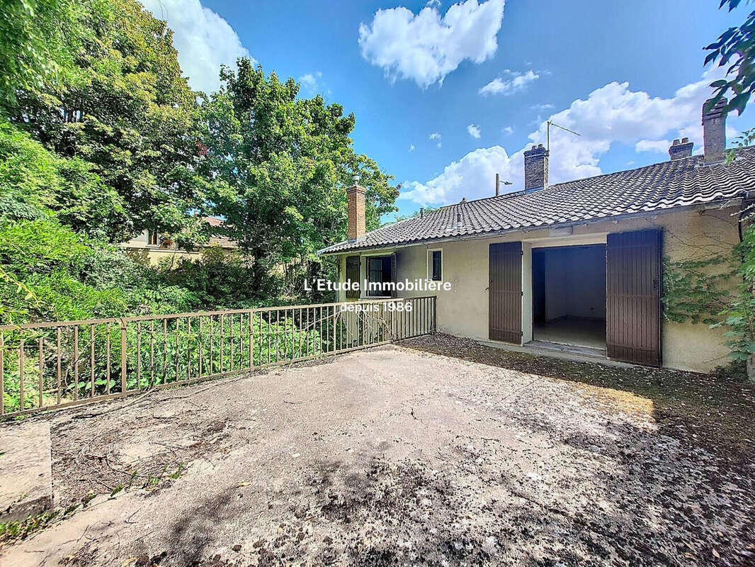 Maison à RILLIEUX-LA-PAPE