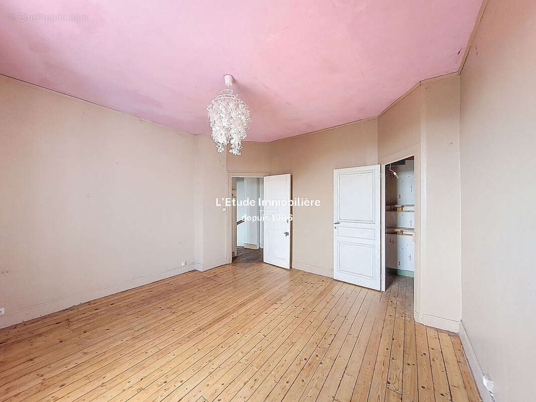 Maison à RILLIEUX-LA-PAPE