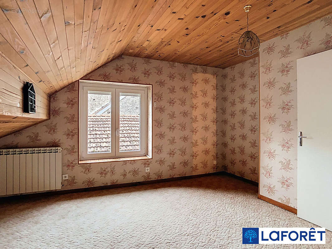 Maison à BOUSSENOIS