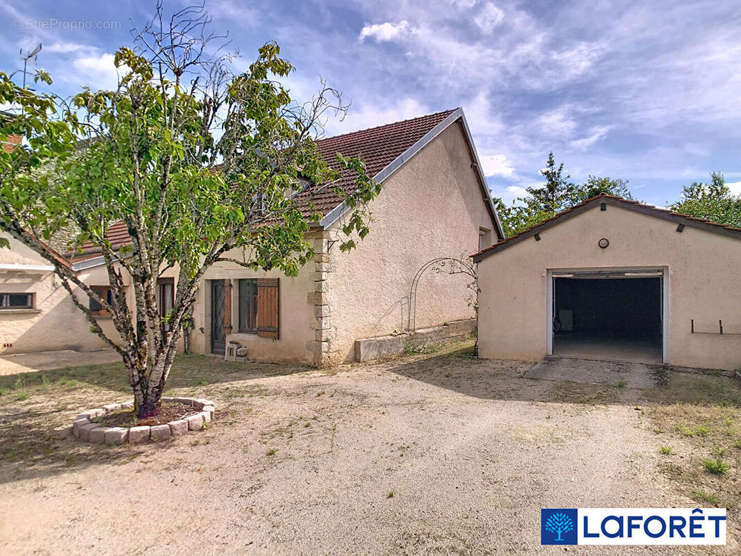 Maison à BOUSSENOIS