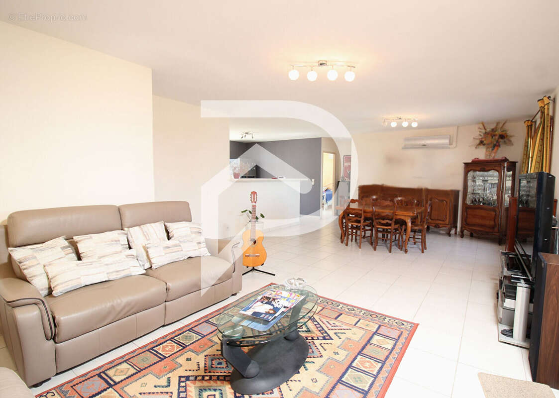 Maison à AIGUES-MORTES