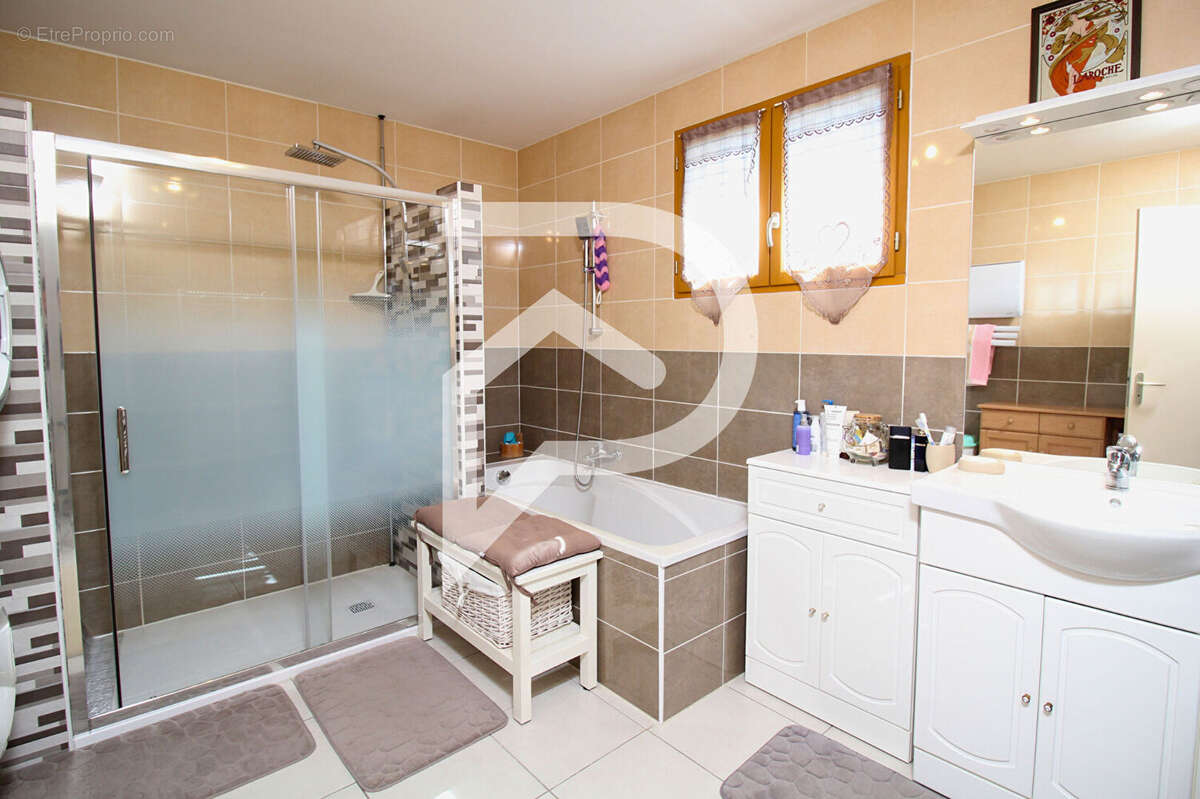 Maison à AIGUES-MORTES