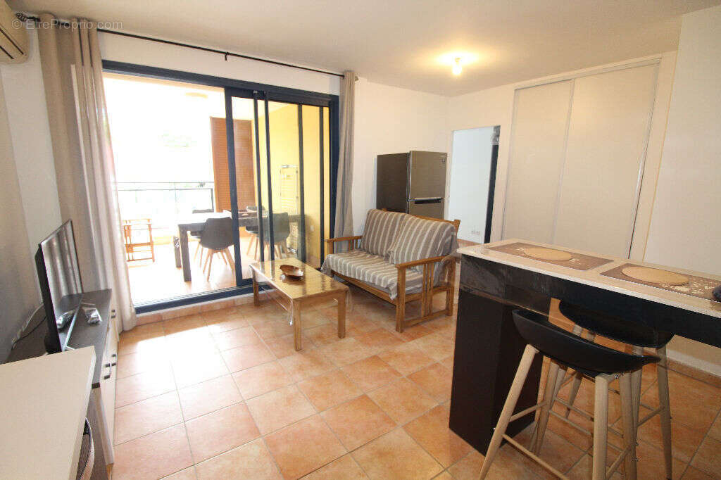 Appartement à SAINT-DENIS