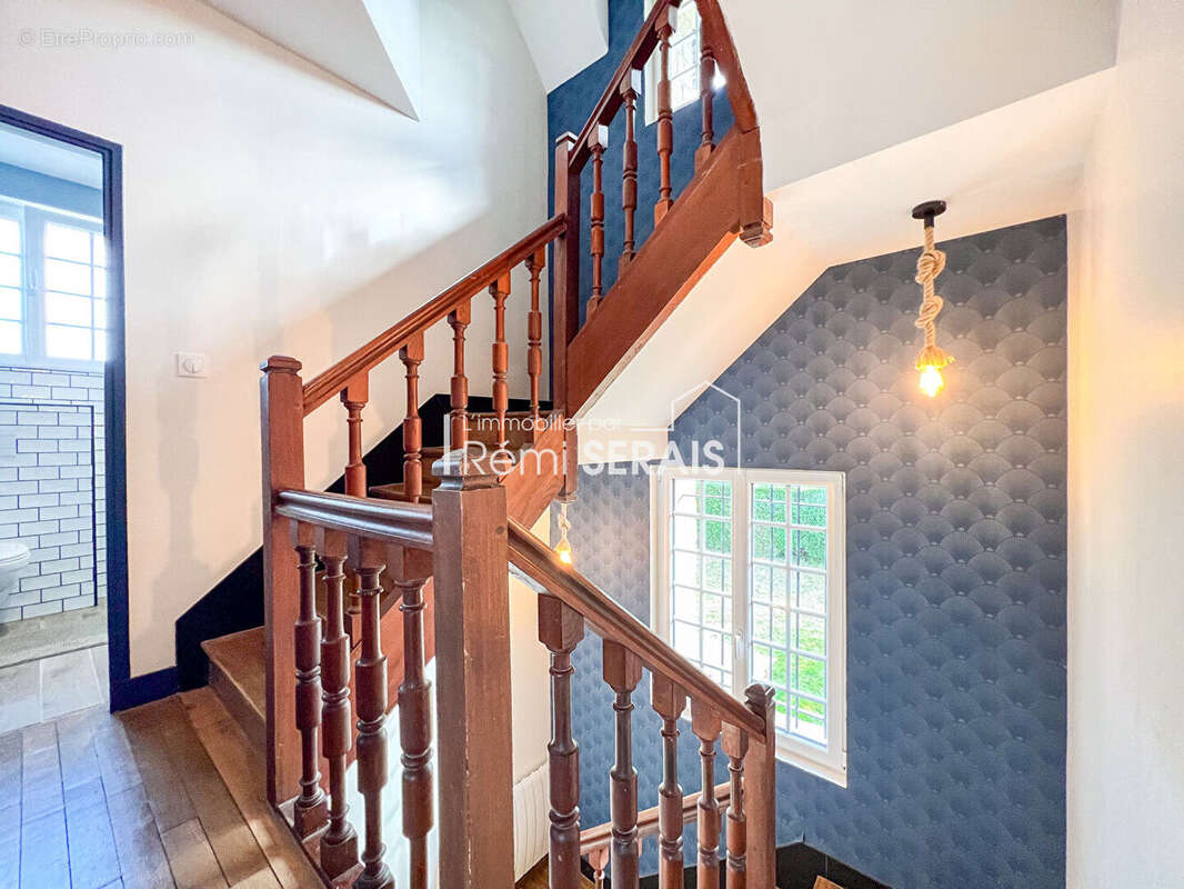 Maison à AUNAY-SUR-ODON