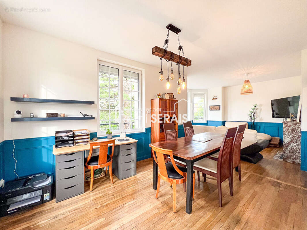 Maison à AUNAY-SUR-ODON