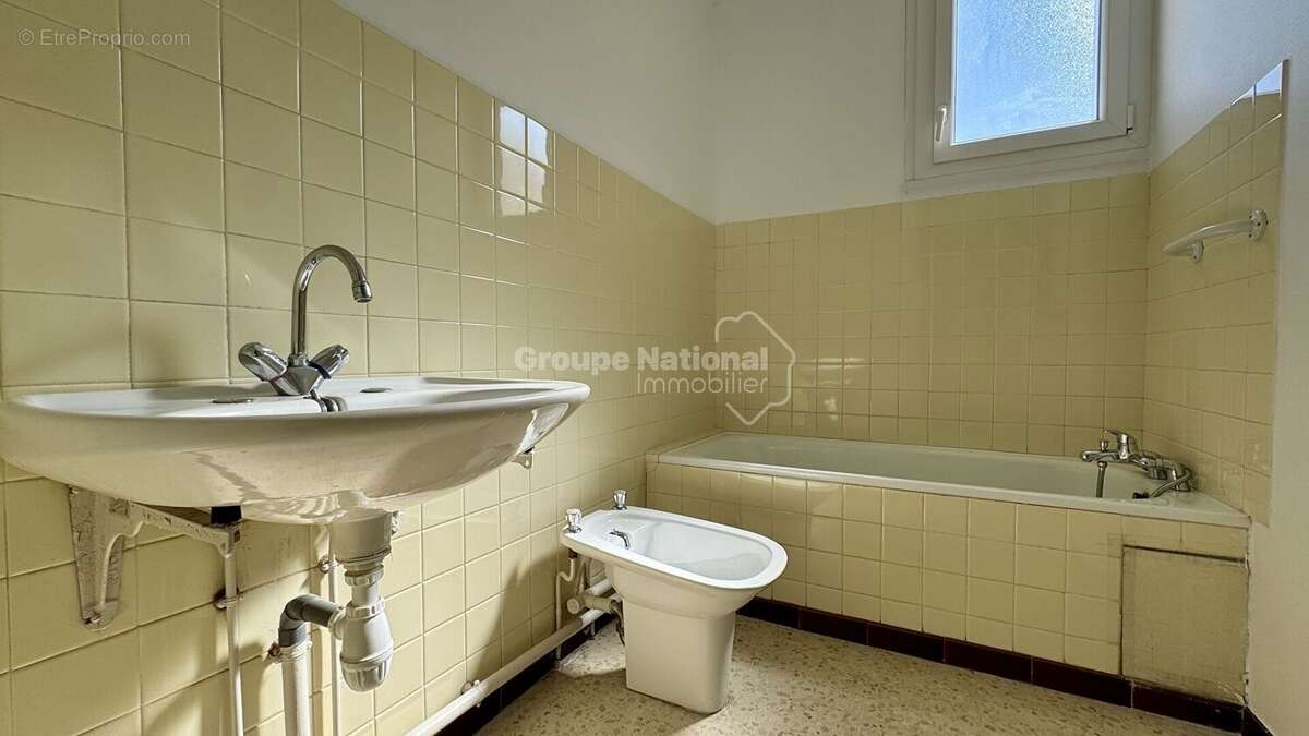 Appartement à NIMES