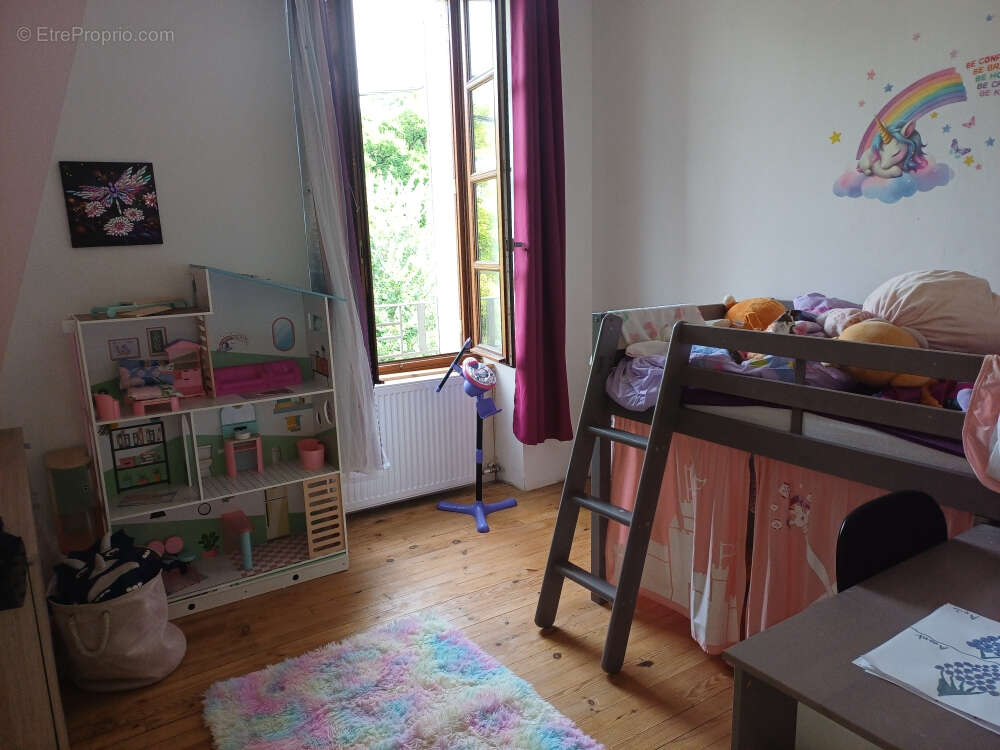 Maison à BAGNAC-SUR-CELE