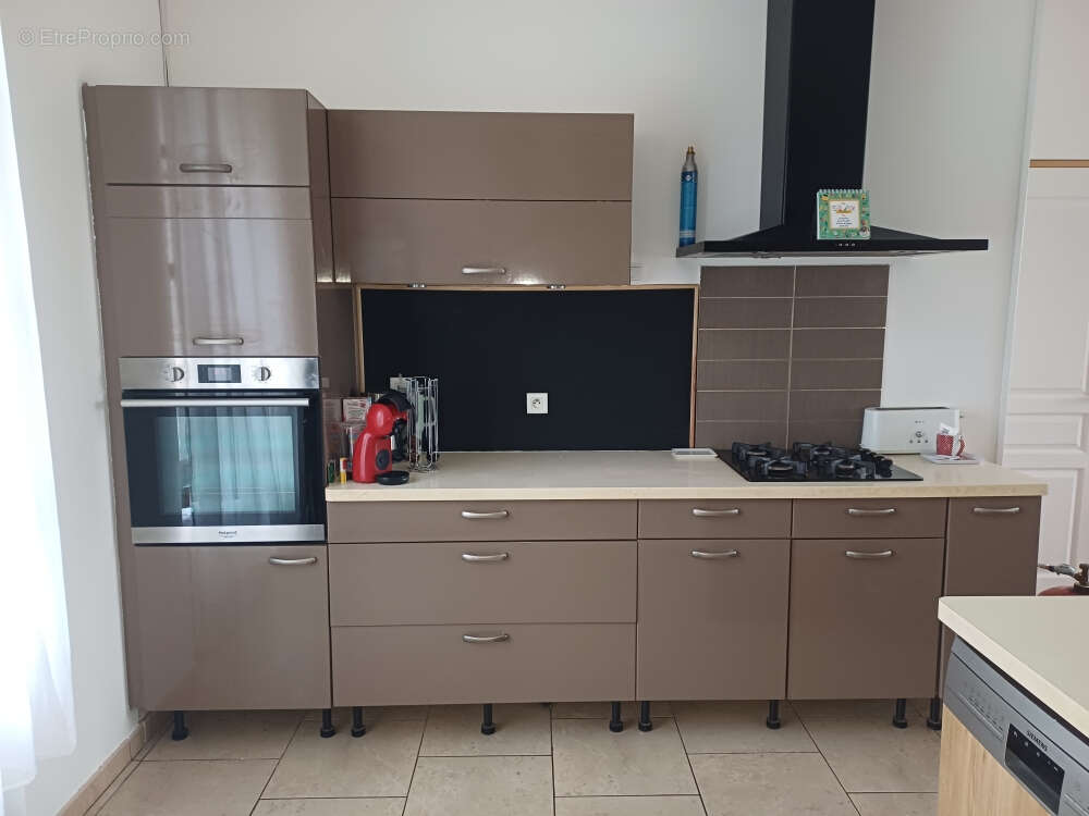 Maison à BAGNAC-SUR-CELE