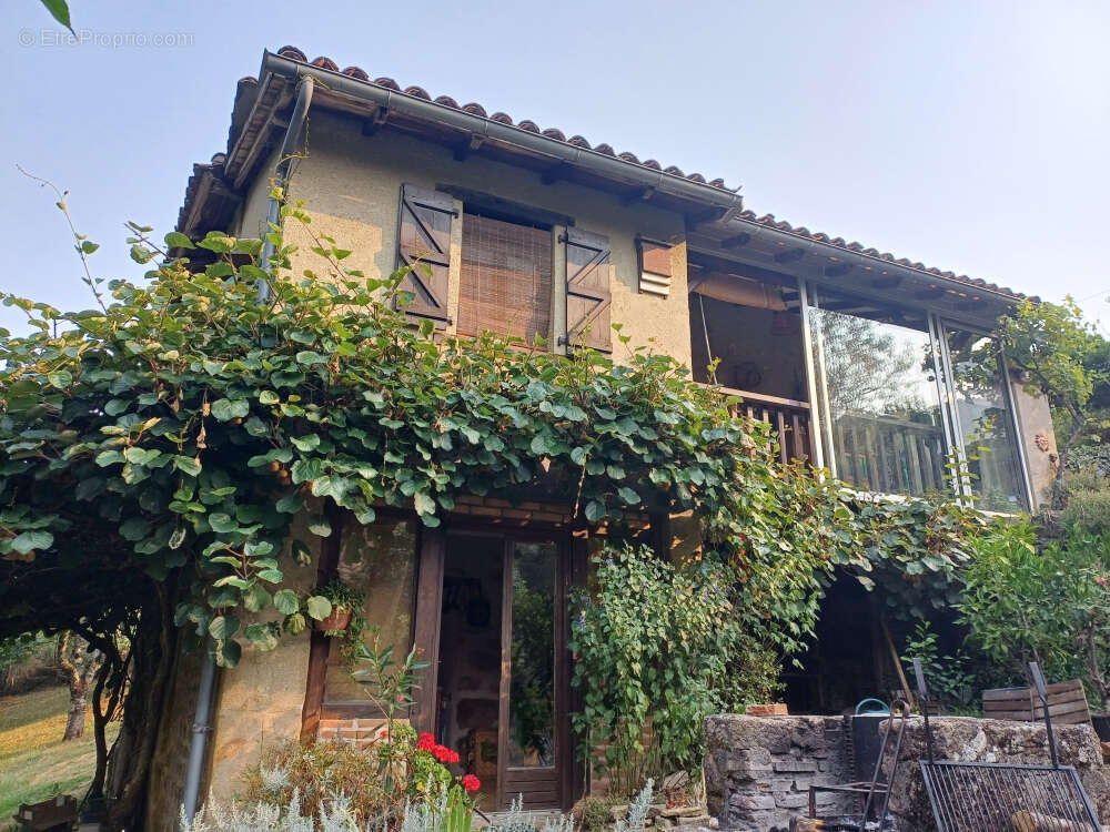 Maison à SAINT-PERDOUX