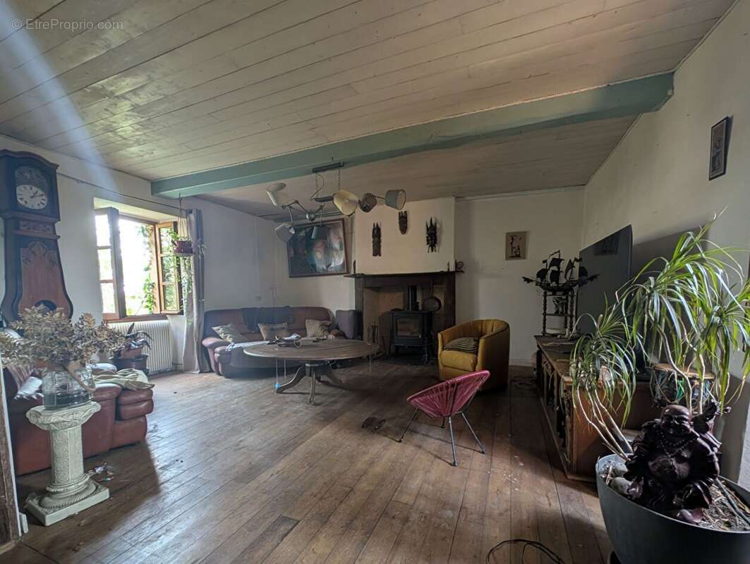 Maison à SAINT-ANTONIN-NOBLE-VAL