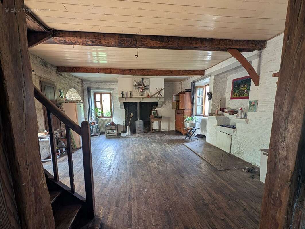 Maison à SAINT-ANTONIN-NOBLE-VAL