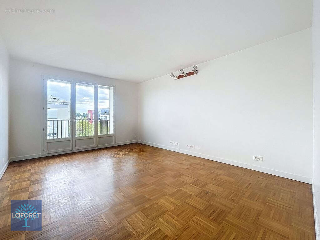 Appartement à BRETIGNY-SUR-ORGE