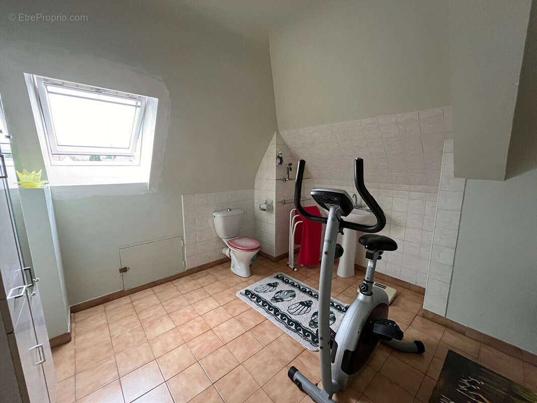 Maison à MEZIDON-CANON