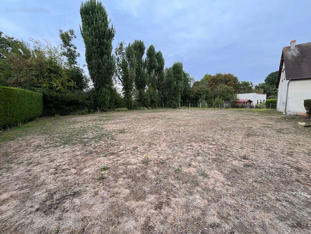 Maison à MEZIDON-CANON