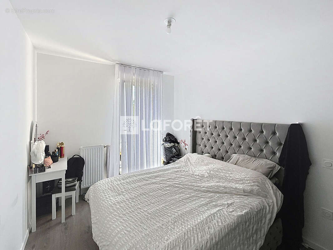 Appartement à SAINT-NOM-LA-BRETECHE