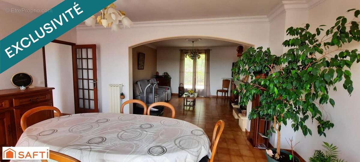 Photo 2 - Maison à LES BORDES