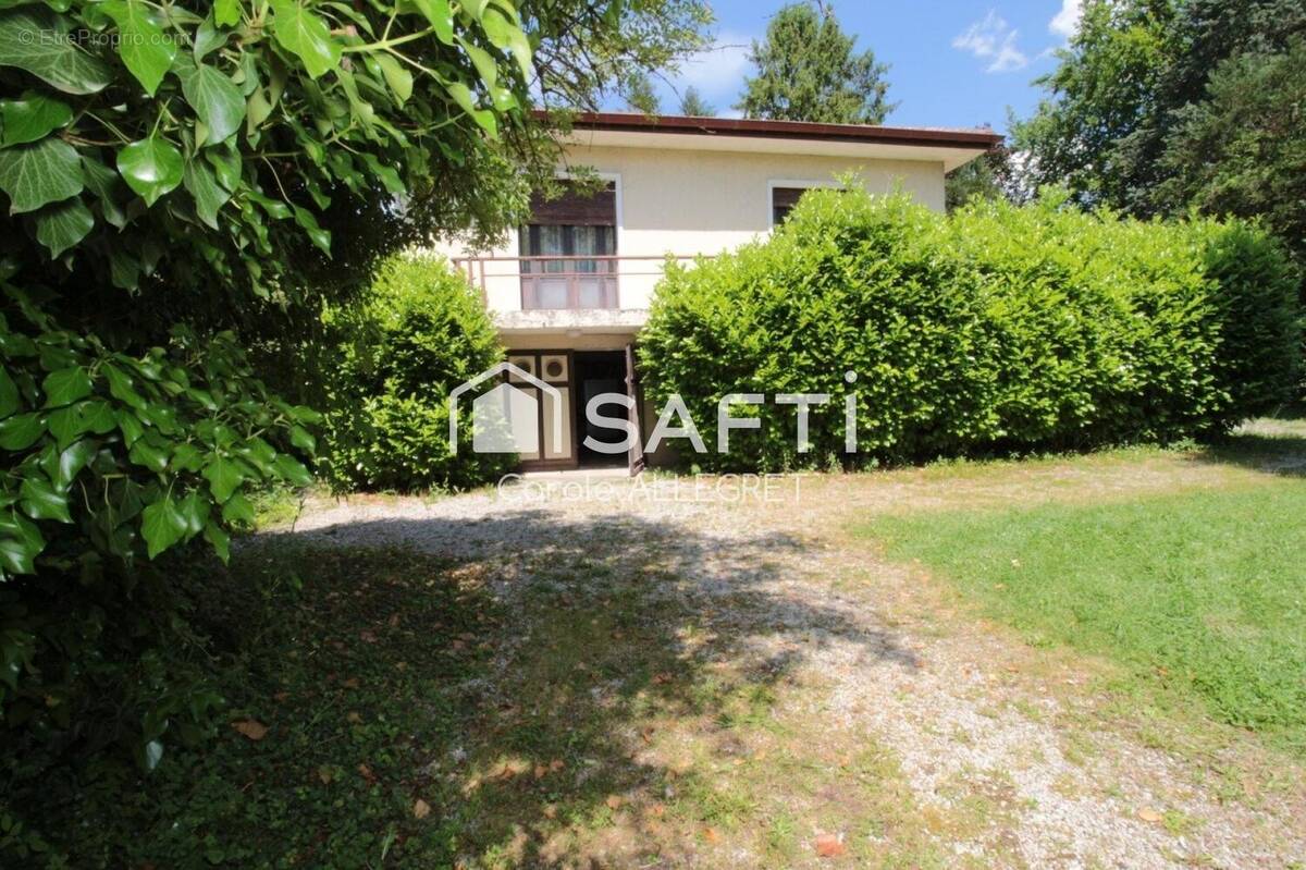 Photo 1 - Maison à CHATEAU-GAILLARD