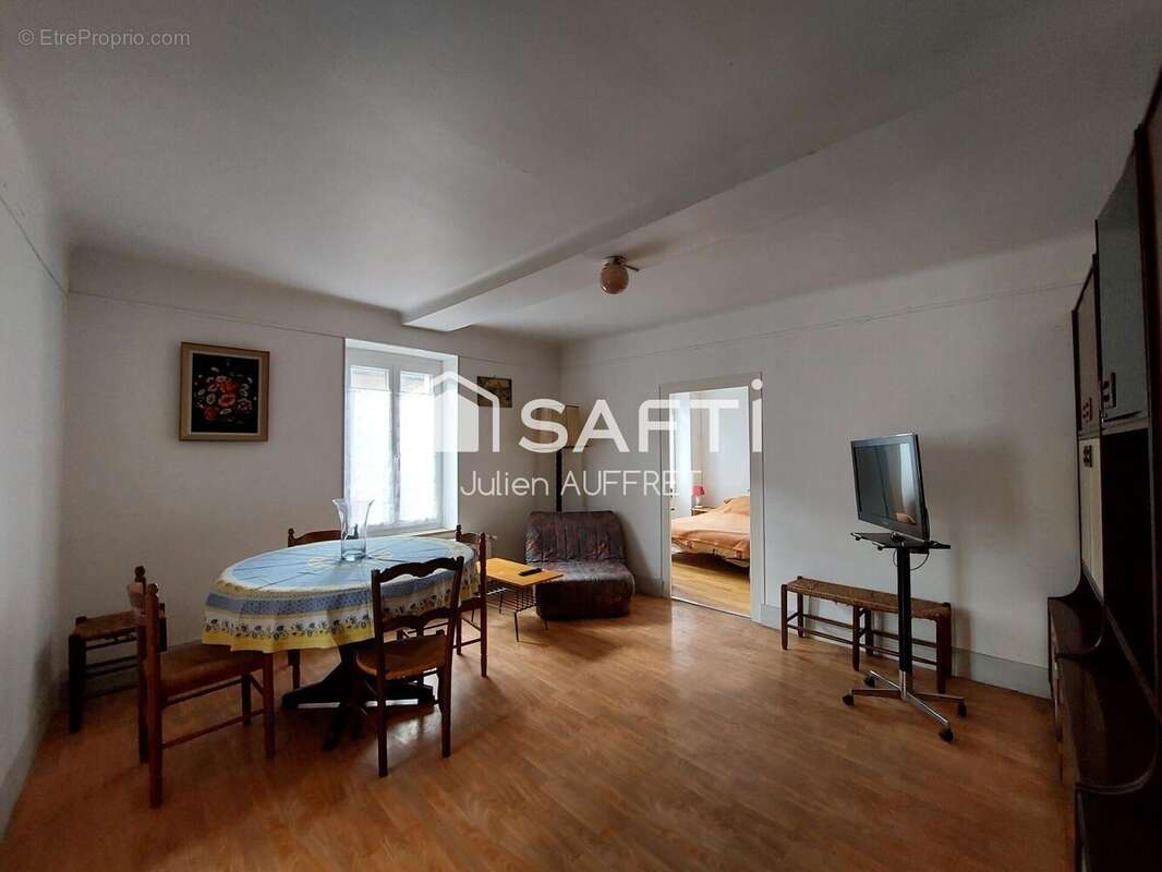 Photo 8 - Appartement à MYENNES