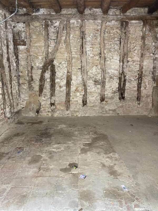 Photo 2 - Parking à REVEL