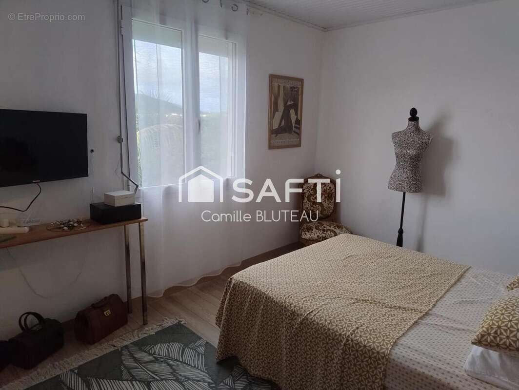 Photo 7 - Maison à RIVIERE-PILOTE