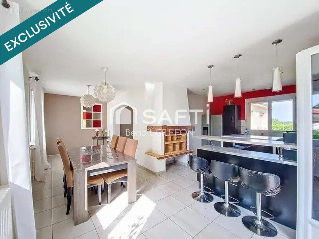 Photo 3 - Maison à CUGAND