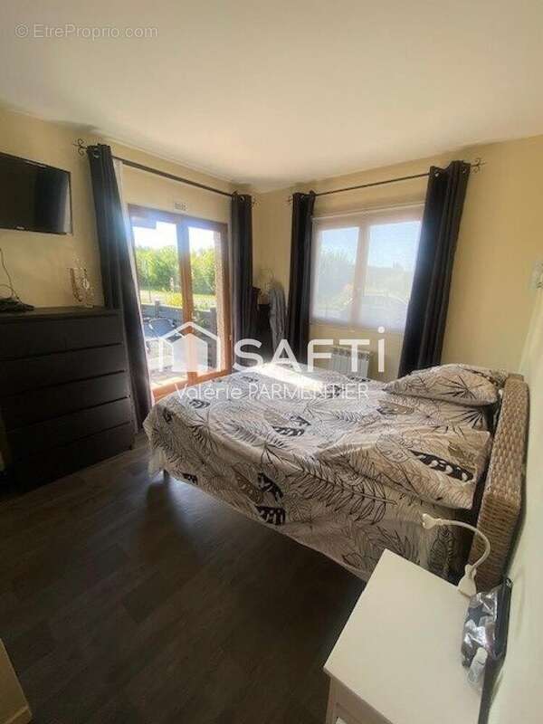 Photo 7 - Maison à GROFFLIERS